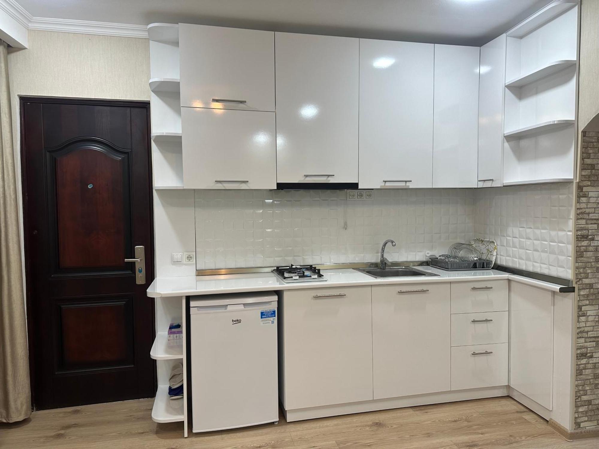 Giorgi Apartment Tbilisi Buitenkant foto