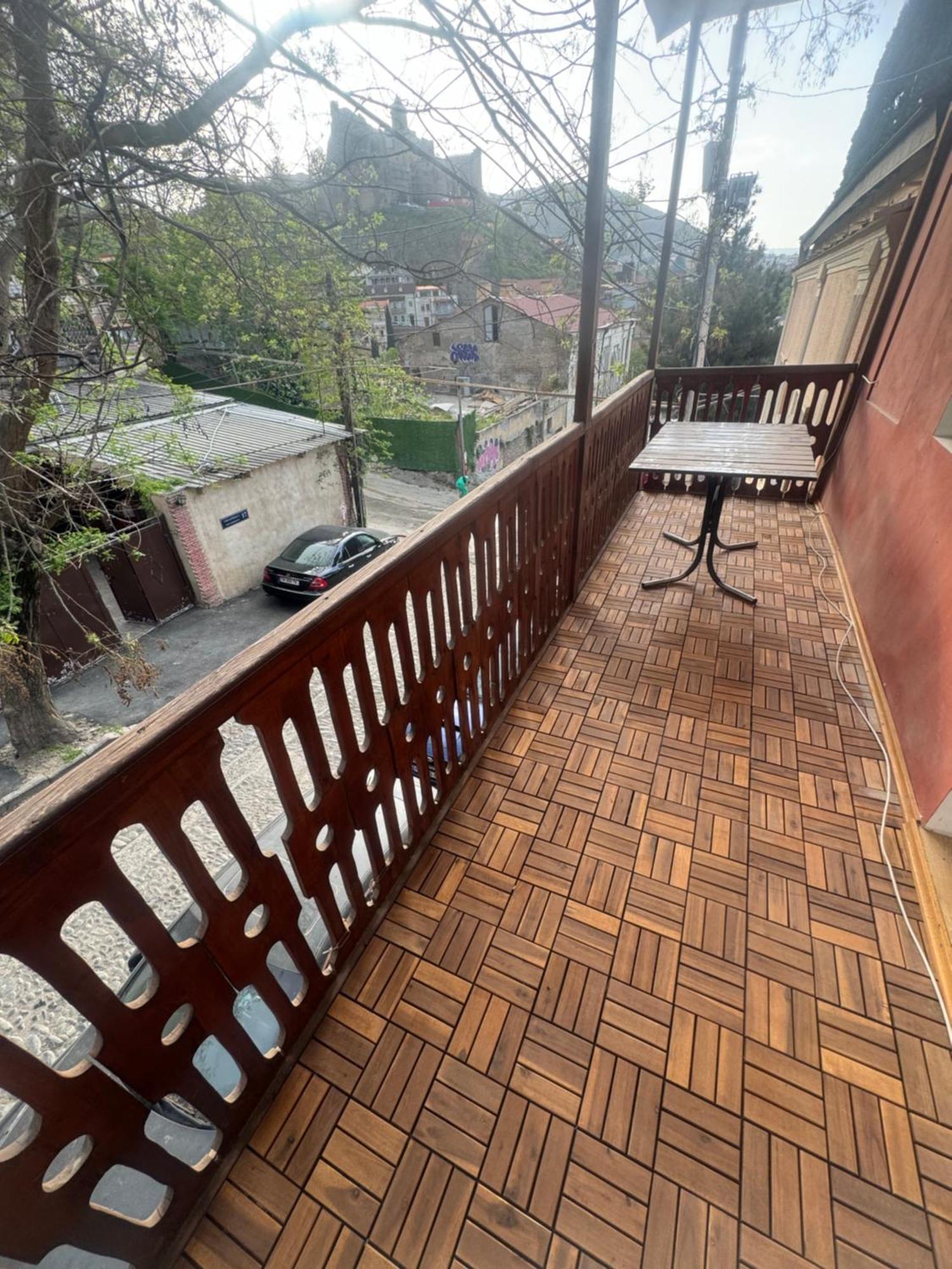 Giorgi Apartment Tbilisi Buitenkant foto
