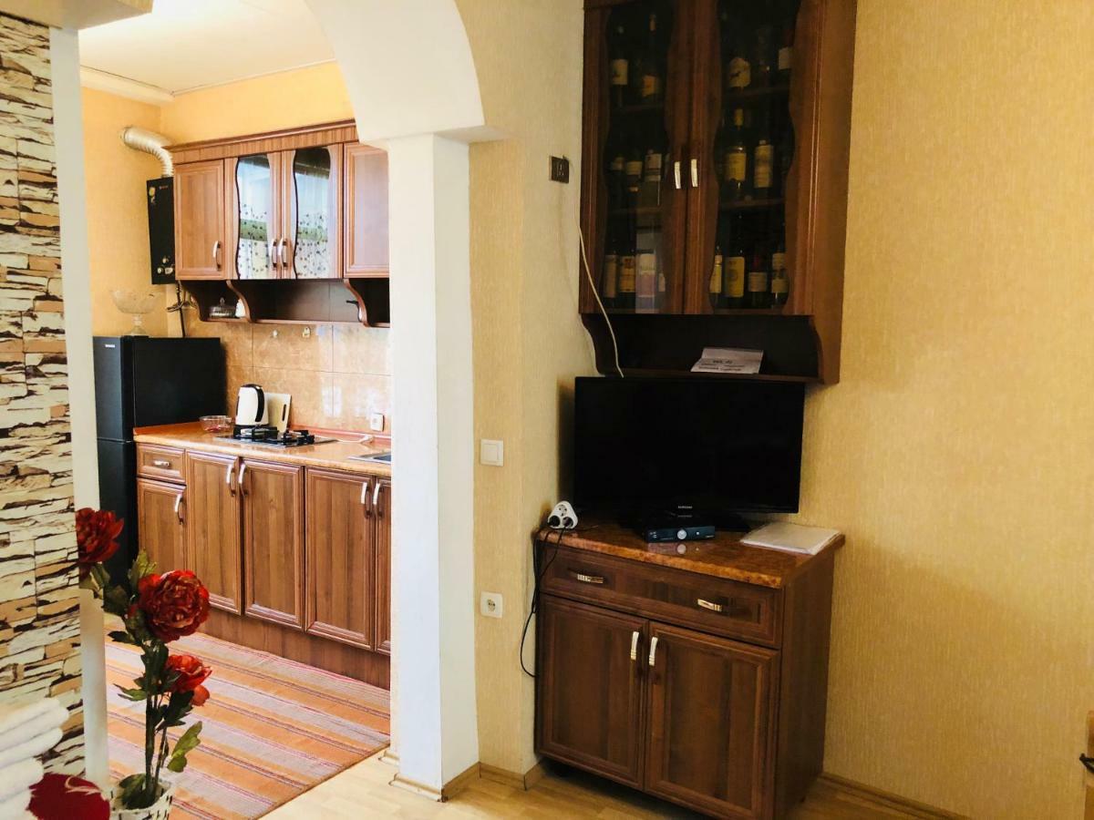 Giorgi Apartment Tbilisi Buitenkant foto